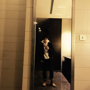 卓仕琳脱了内裤求被c视频
